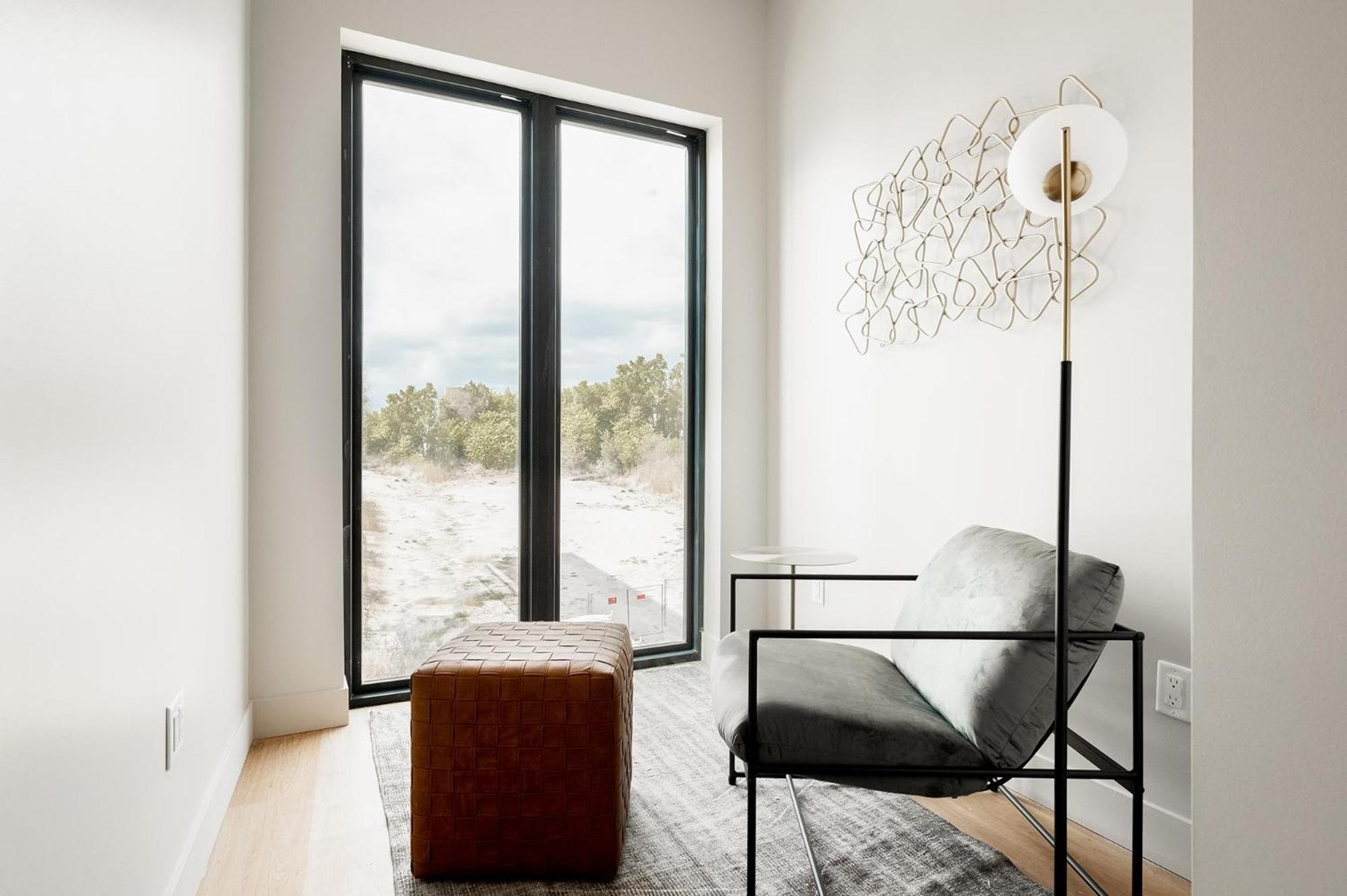 Gameday Oasis - Private Balcony - Jefferson Park - Tesoro Villa DEN Buitenkant foto
